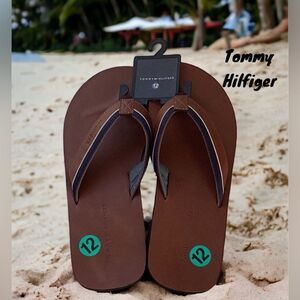 TOMMY HILFIGER NEW MENS DRAKE FLIP FLOP SANDALS SIZE 12